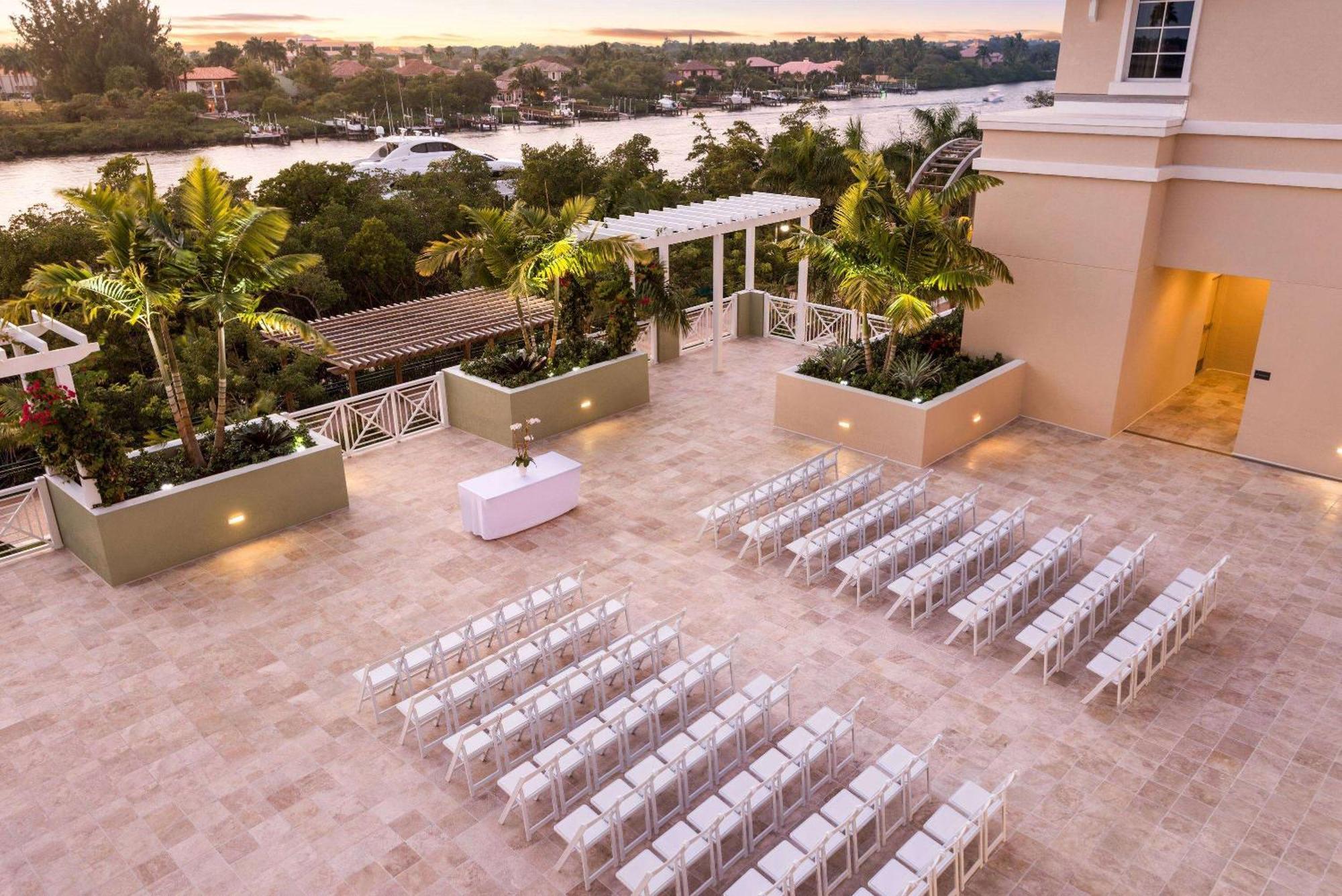 Wyndham Grand Jupiter At Harbourside Place Екстериор снимка